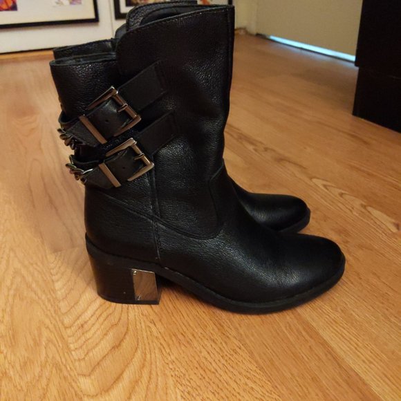 Fergie black Wistful chain Moto boots - Picture 3 of 11